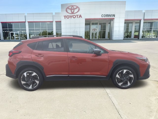Used 2024 Subaru Crosstrek 2.5i Limited w/ Crosstrek Mirror Package AWD/4WD image 12