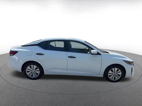 Used 2025 Nissan Sentra S FWD image 15