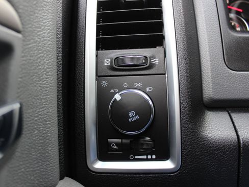 Used 2017 RAM 1500 Big Horn image 21