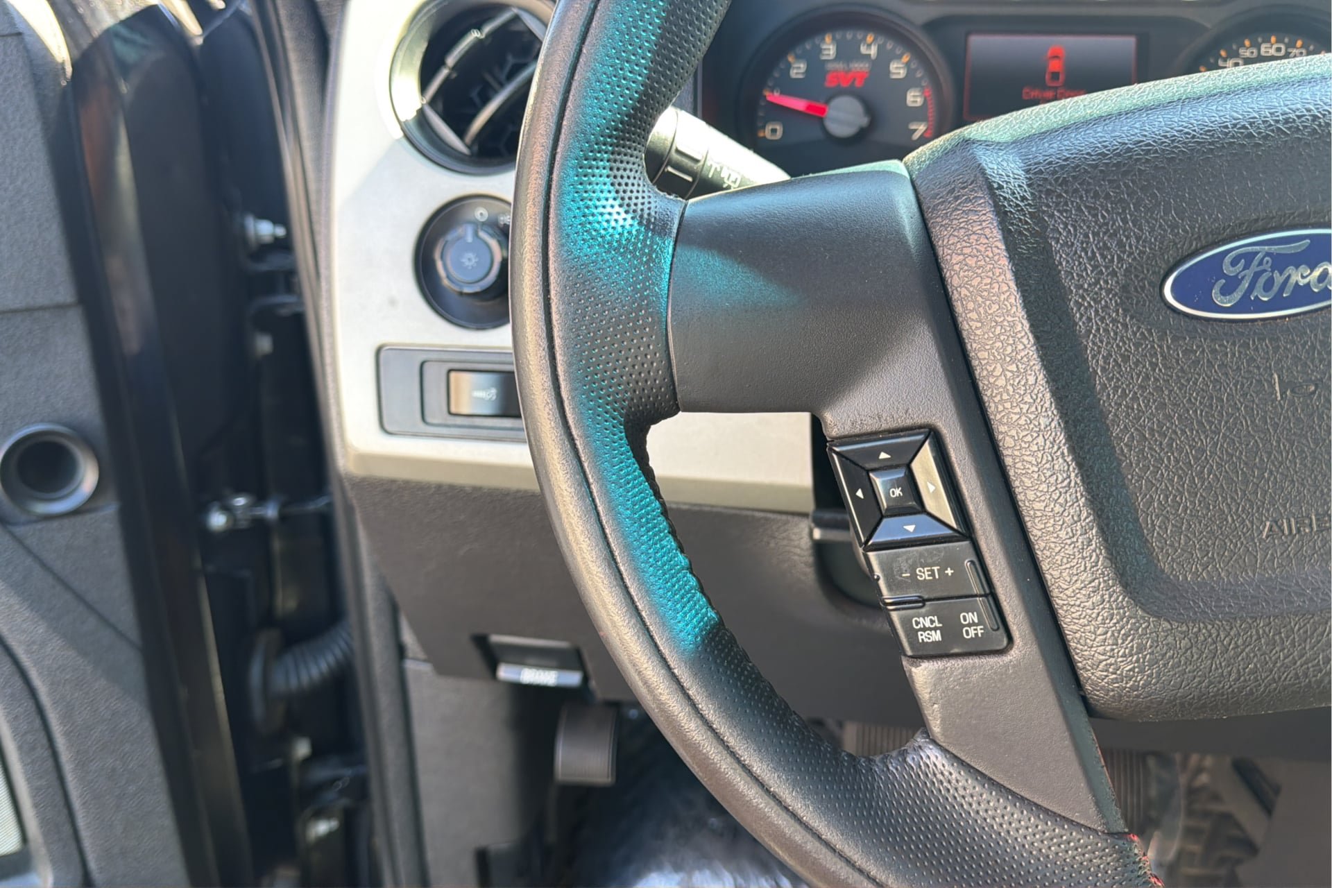 Used 2012 Ford F150 Raptor w/ Raptor Luxury Pkg AWD/4WD image 27
