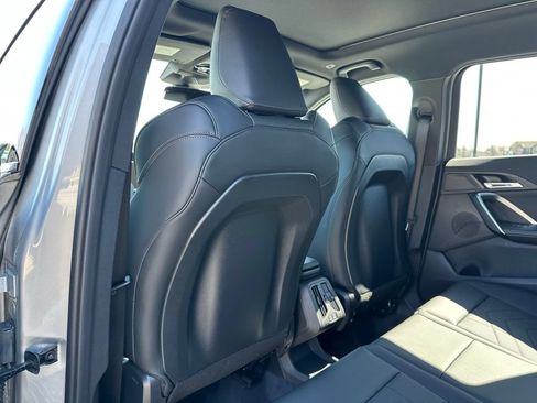 New 2026 BMW X1 xDrive28i w/ Technology Package AWD/4WD image 23