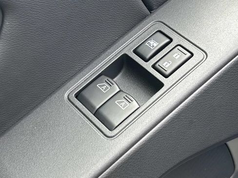 New 2026 Nissan Frontier S RWD image 18