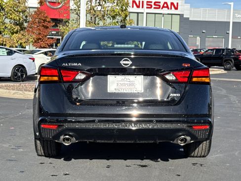 New 2025 Nissan Altima 2.5 SR image 6