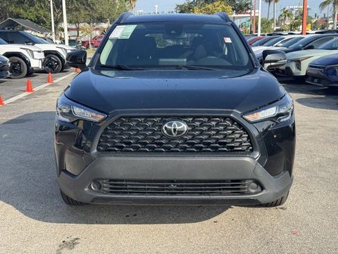 Used 2022 Toyota Corolla Cross LE image 7