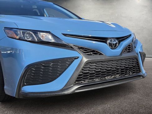 Used 2023 Toyota Camry SE AWD/4WD image 9