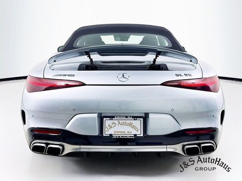 Used 2022 Mercedes-Benz SL 55 AMG 4MATIC image 54