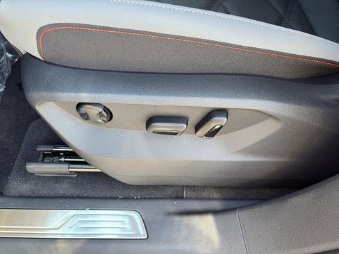 New 2026 Volkswagen Atlas Peak Edition image 16