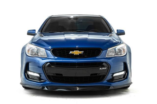 Used 2017 Chevrolet SS RWD image 6