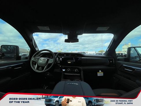 New 2026 GMC Sierra 2500 AT4 w/ AT4 Preferred Package image 14