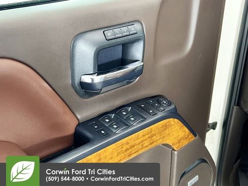 Used 2014 Chevrolet Silverado 1500 High Country image 12