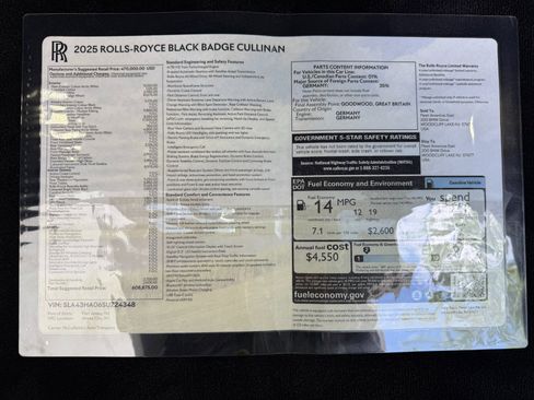 Used 2025 Rolls-Royce Cullinan Black Badge image 48