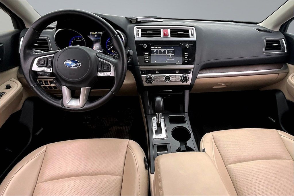 Used 2017 Subaru Outback 2.5i Limited AWD/4WD image 7