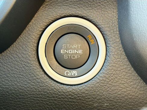 Used 2023 RAM 1500 Laramie image 36