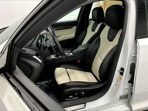 Used 2022 Cadillac CT5 Sport image 32