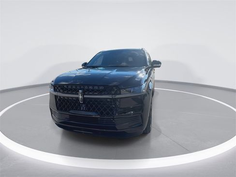 New 2025 Lincoln Navigator Reserve w/ Jet Appearance Package image 3