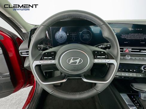 New 2025 Hyundai Elantra SEL image 13