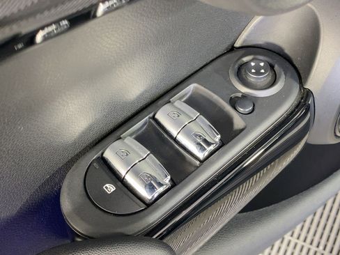 Used 2020 MINI Cooper S w/ Signature Upholstery Package image 10