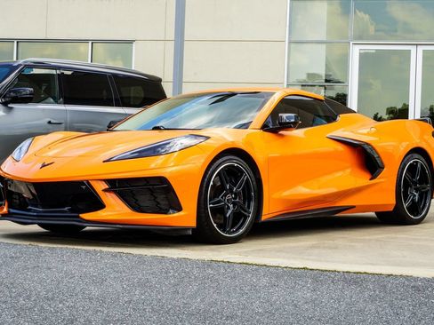 Used 2022 Chevrolet Corvette Stingray Premium Conv w/ Z51 Performance Package RWD image 8