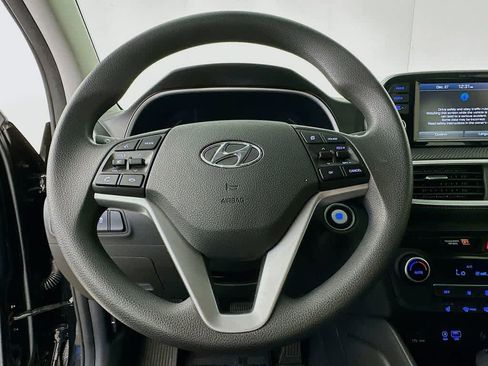 Used 2020 Hyundai Tucson SEL w/ Winter Weather Package image 16