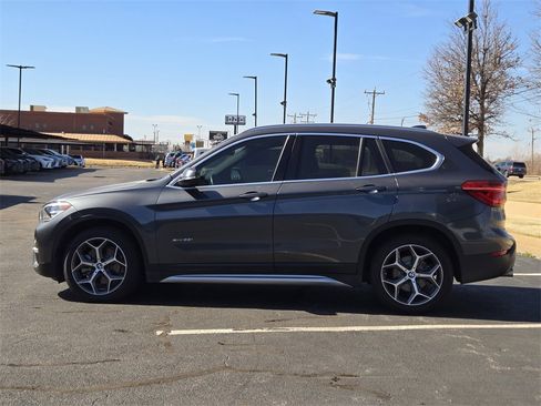 Used 2018 BMW X1 xDrive28i image 4