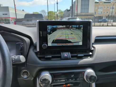 Certified 2025 Toyota RAV4 XLE image 22