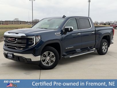 Certified 2022 GMC Sierra 1500 SLT w/ SLT Convenience Package