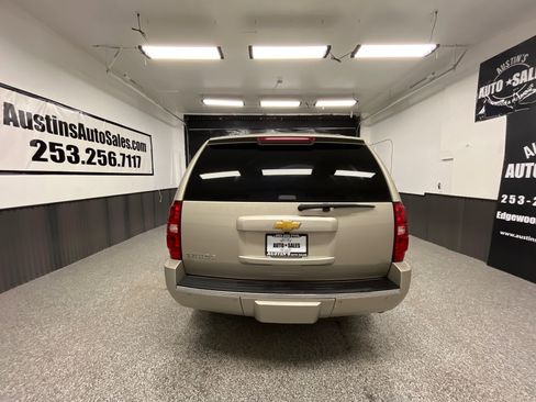 Used 2013 Chevrolet Tahoe LTZ image 4