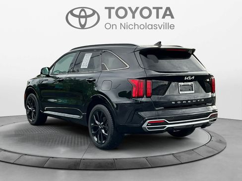 Used 2022 Kia Sorento SX FWD image 3