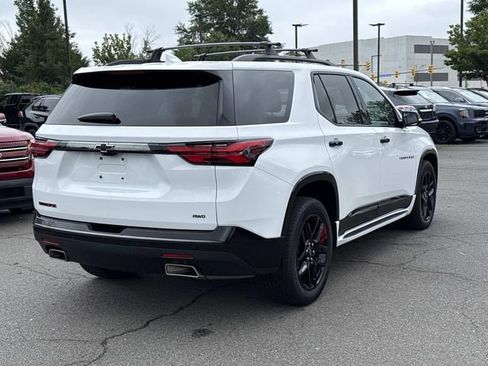 Used 2023 Chevrolet Traverse Premier w/ Redline Edition AWD/4WD image 2
