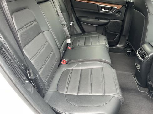 Used 2022 Honda CR-V Touring image 17