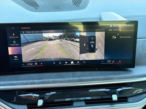 Used 2025 BMW X5 sDrive40i w/ Executive Package image 34