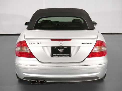 Used 2007 Mercedes-Benz CLK 63 AMG Cabriolet image 14