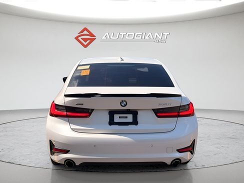 Used 2021 BMW 330i xDrive Sedan w/ Premium Package AWD/4WD image 5