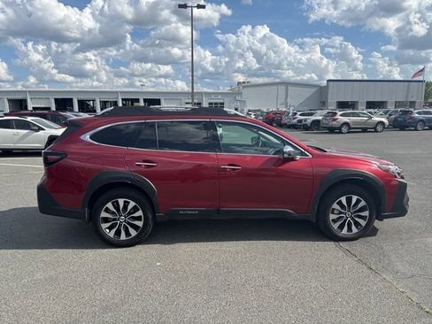 Used 2024 Subaru Outback Touring image 8