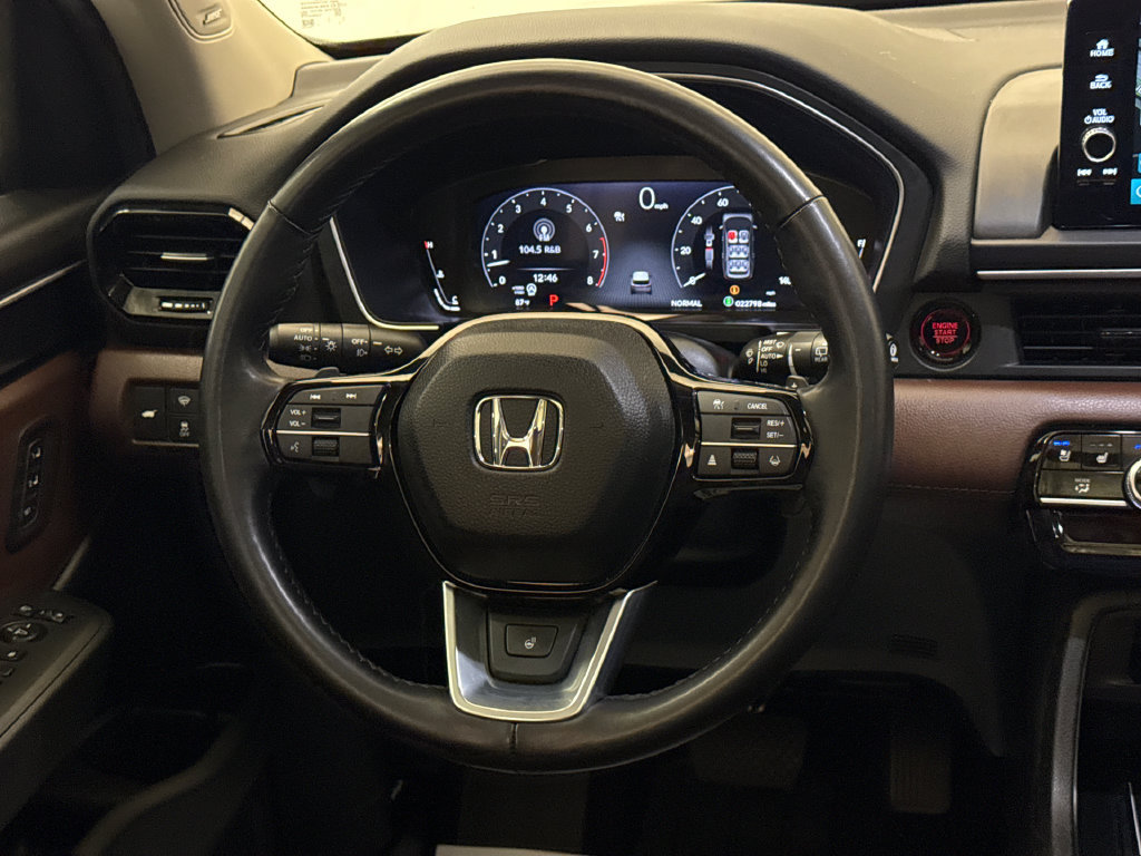 Certified 2025 Honda Pilot Elite image 17