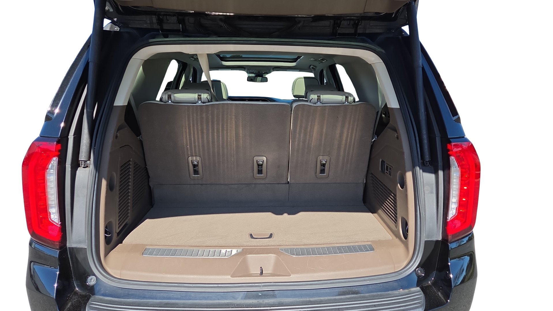 Used 2022 GMC Yukon Denali RWD image 15
