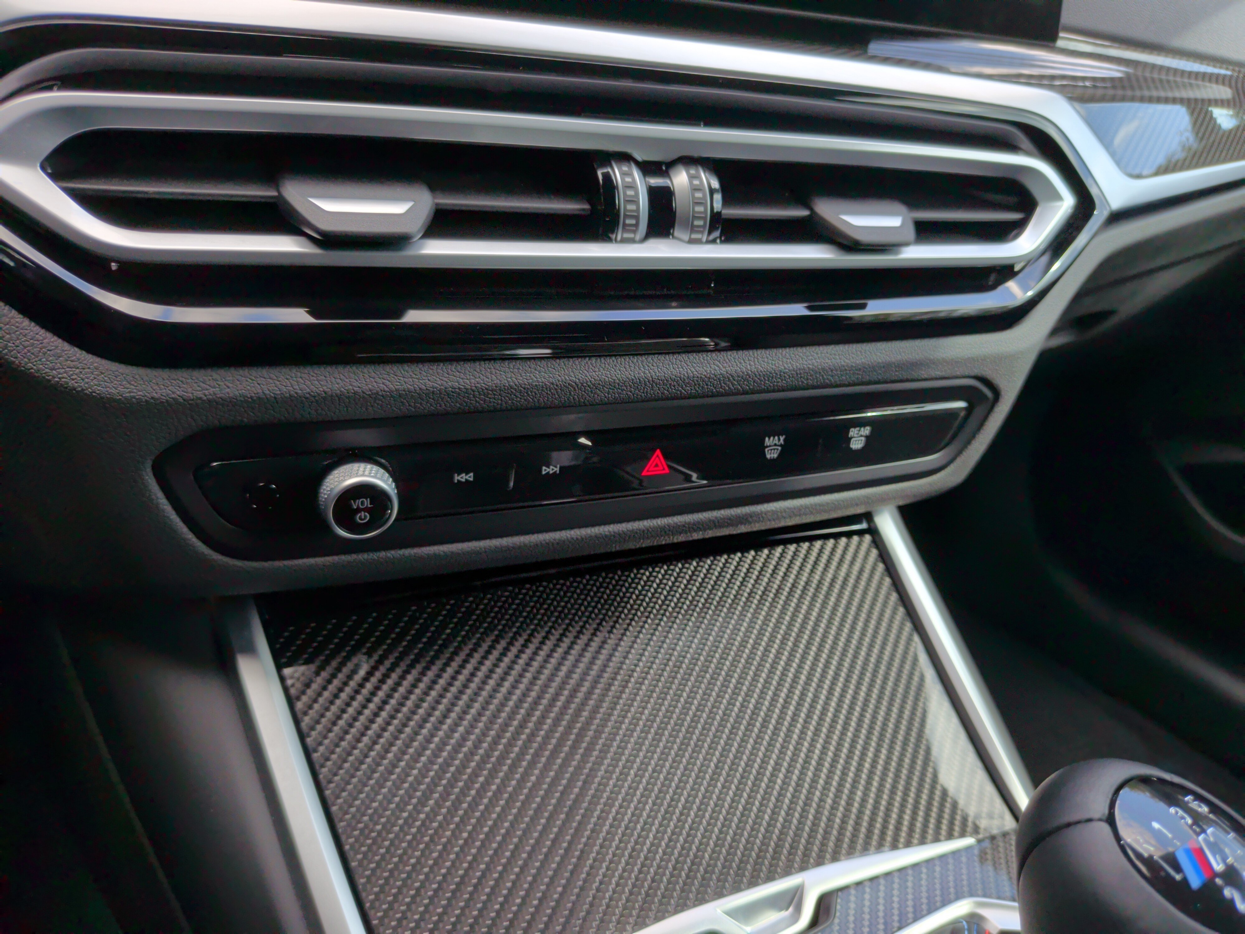 Used 2024 BMW M2 w/ Lighting Package RWD image 19