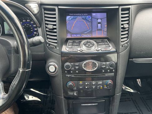 Used 2014 INFINITI QX70 AWD w/ Premium Package image 33