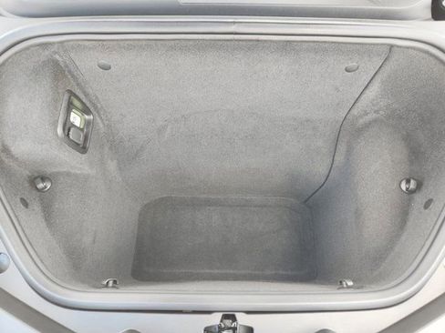 Used 2024 Chevrolet Corvette Stingray Convertible w/ Z51 Performance Package image 41