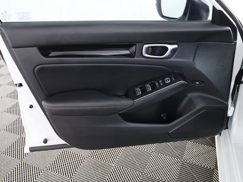Used 2025 Honda Civic Sport Touring image 25