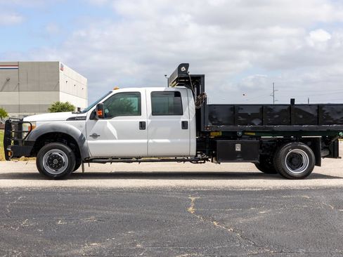Used 2011 Ford F550 4x4 Crew Cab Super Duty w/ Payload Upgrade Pkg image 4