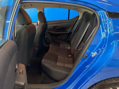 Used 2024 Nissan Sentra SV image 11