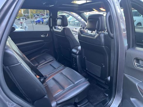Used 2018 Dodge Durango R/T image 32