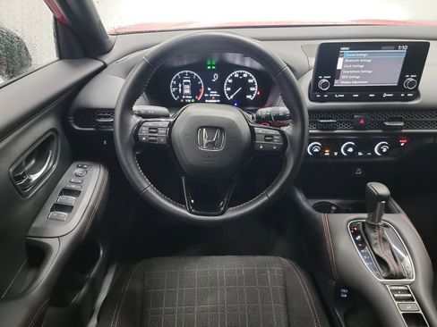 Certified 2025 Honda HR-V Sport image 16