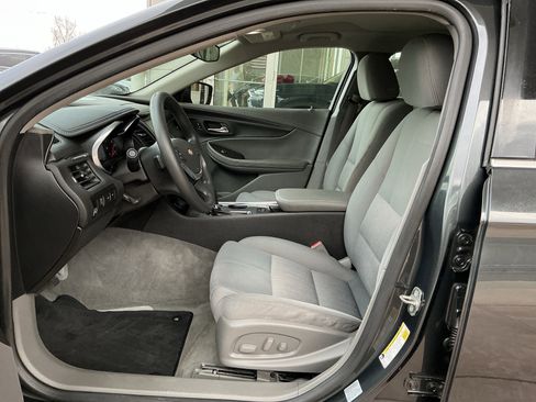 Used 2014 Chevrolet Impala LS w/ LS Convenience Package image 7