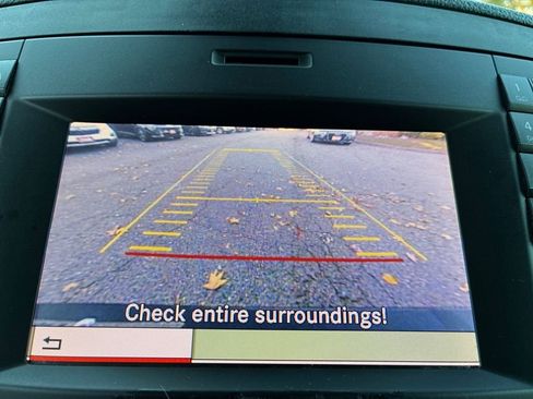 Used 2018 Mercedes-Benz Metris Passenger image 20