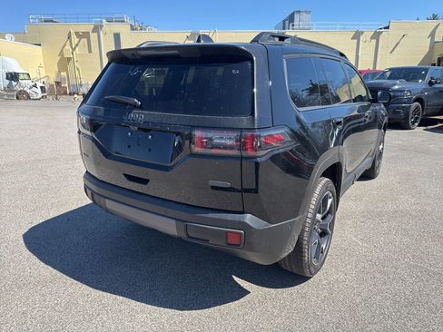 New 2026 Jeep Cherokee Overland image 5