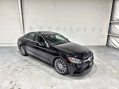 Used 2021 Mercedes-Benz C 300 Sedan image 6