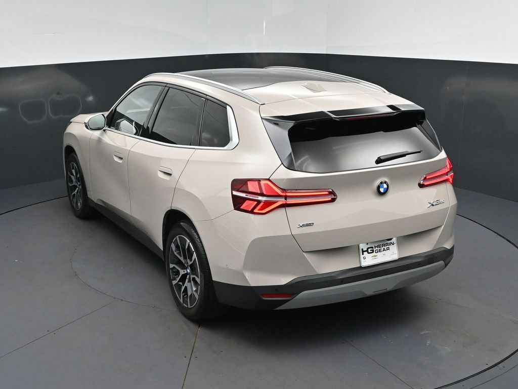 Used 2025 BMW X3 xDrive30i w/ Premium Package AWD/4WD image 33