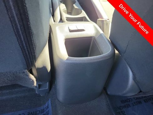 Used 2025 Nissan Versa S FWD image 22